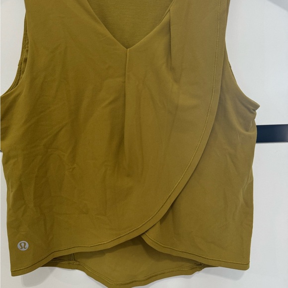 Lululemon Top - Picture 5 of 7
